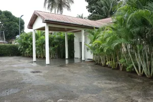 Image of Industria Villa