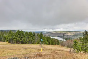Image of Snowshoe Condo with Mtn Views, Walk to Ski Lift