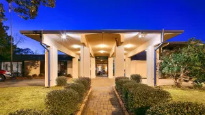Image of Best Western Crossroads Inn