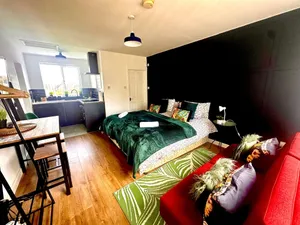 Image of The Annexe, 25 Gorsehill Road