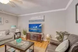 Image of Lovely 3 bedroom first floor condo on golf course
