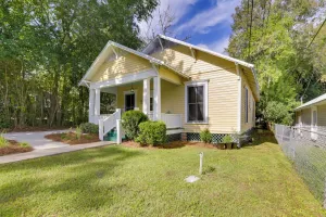 Image of Thomasville Cottage Near The Big Oak and Downtown!