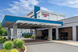 Image of Hampton Inn Woodbridge