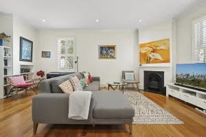 Image of Light Filled Charming Townhouse