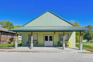 Image of Charming Iowa Home: 1 Mi to Golf