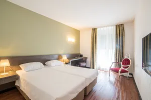 Image of Hotel Montana