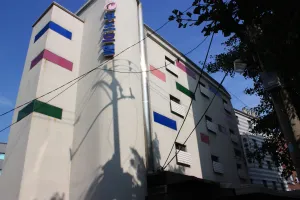 Image of Coups Hotel