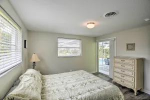 Image of Quiet Venice Retreat with Private Lanai and Pool!