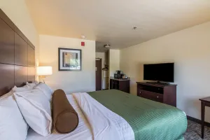 Image of Cobblestone Inn & Suites - Barron