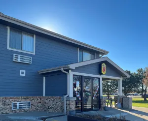 Image of Super 8 by Wyndham Hastings