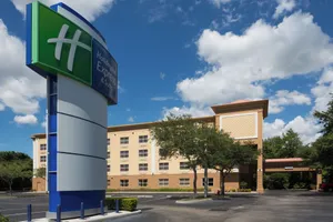 Image of Holiday Inn Express & Suites Plant City by IHG