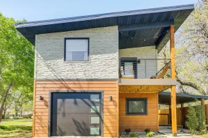 Image of 2 Blocks to Delano District: Modern Tiny Home!