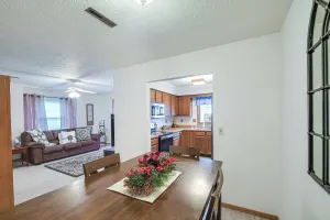 Image of Welcoming Condo in Davenport: Central Location!