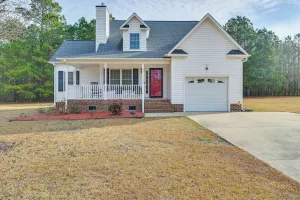 Image of 9 Mi to Dtwn Greenville Home with Screened Patio!