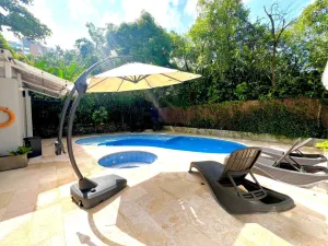 Image of Luxury Villa In Aguacatala2