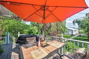 Image of 9 Mi to Midtown Harrisburg Cottage with Deck
