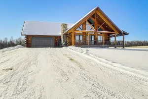 Image of Log Home w/ Deck & Sunset Views: 19 Mi to Oconto!