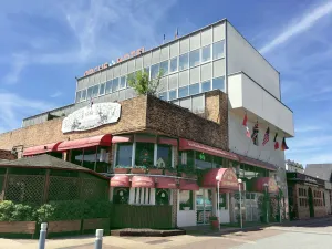 Image of Arche Hotel