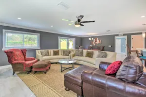 Image of 3 Mi to Dtwn Bradenton Home with Yard!