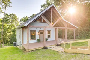 Image of Serene Kentucky Cabin with Fireplace and Fire Pit!