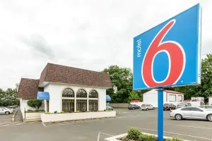 Image of Motel 6-Warminster, PA