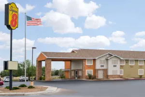 Image of Super 8 by Wyndham Portales
