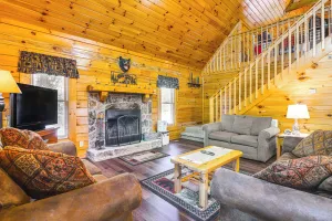 Image of Sevierville Cabin w/ Hot Tub & Deck!