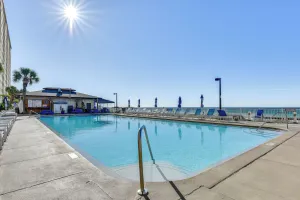 Image of Regency Towers PCB Condo: Beach Access & 2 Pools