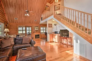 Image of 40-Acre Farm with Animals and Fishing in Sebring!