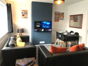 Image of Modern 3-bed House With Parking Bamber Bridge, Preston