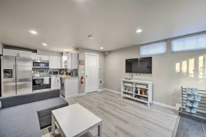 Image of Family-friendly Seattle Escape: 8 Mi to Dtwn!