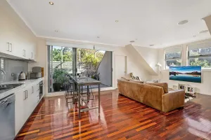 Image of Stunning 2-bed Unit With BBQ Patio Near Dining