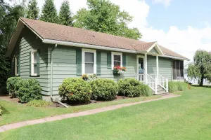 Image of 3256 Chautauqua Ave. 2 Bedroom Home by RedAwning