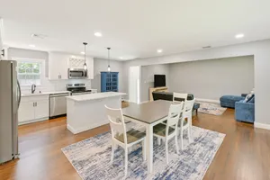 Image of Hampton Bays Retreat: Walk to Squires Beach!