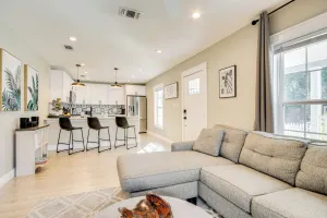 Image of 1 Mi to Beach: Newly Renovated Gulfport Gem!