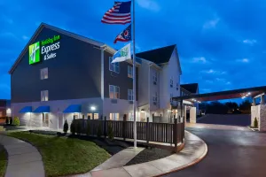 Image of Holiday Inn Express & Suites - Columbus Airport East by IHG