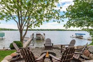 Image of Lakefront Luxury