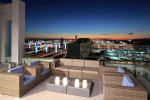 Image of H Hotel Los Angeles, Curio Collection by Hilton