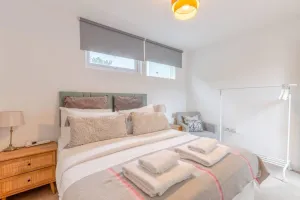 Image of Cosy 1 Bedroom Apartment Near Wimbledon Station