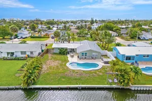 Image of 106 La Riviere Rd