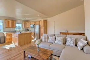 Image of Oakhurst Duplex about 13 Mi to Yosemite National Park!