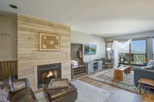 Image of Ridgecrest 202 condo
