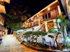 Image of Cocoloco Beach Resort