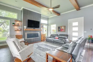 Image of Gorgeous Granbury Lake House with Hot Tub and Dock!