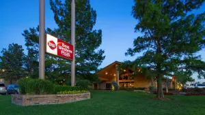Image of Best Western Plus Saddleback Inn & Conference Center