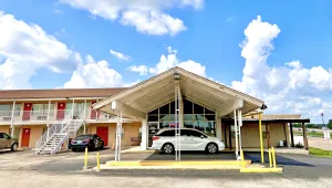 Image of Thunderbird Motel Hillsboro