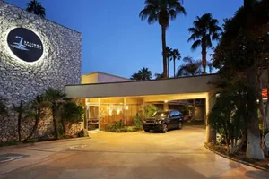 Image of 7 Springs Inn & Suites