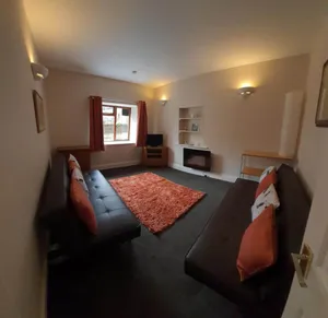 Image of Cosy Apartment Close to Tunnels Beaches