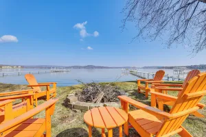 Image of Lake Wisconsin Retreat w/ Dock: Great for Groups!