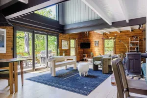 Image of 2 Cabins w/ Hot Tub, Pool, Firepit, & Outdoor Dining Minutes From Wineries